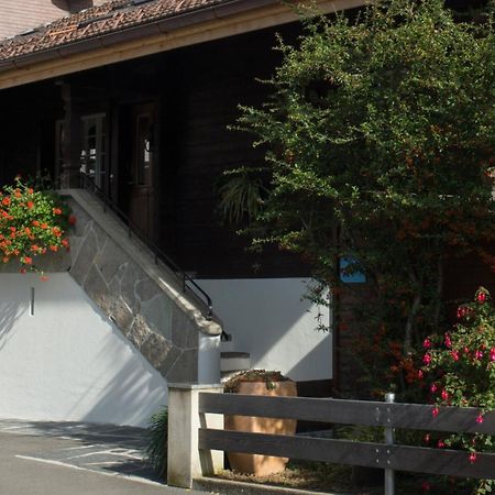 Oldswisshome Matten bei Interlaken Bagian luar foto